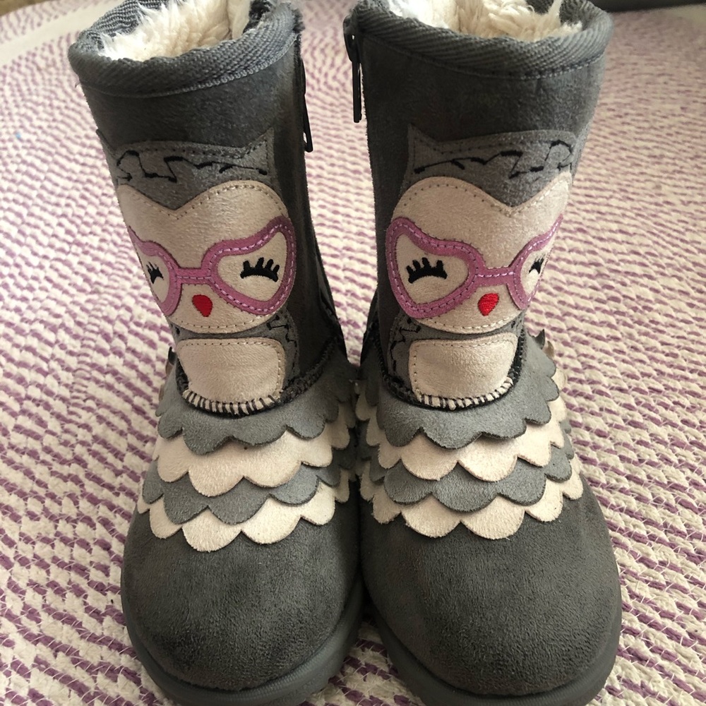 Owl 🦉 faux fur winter boots